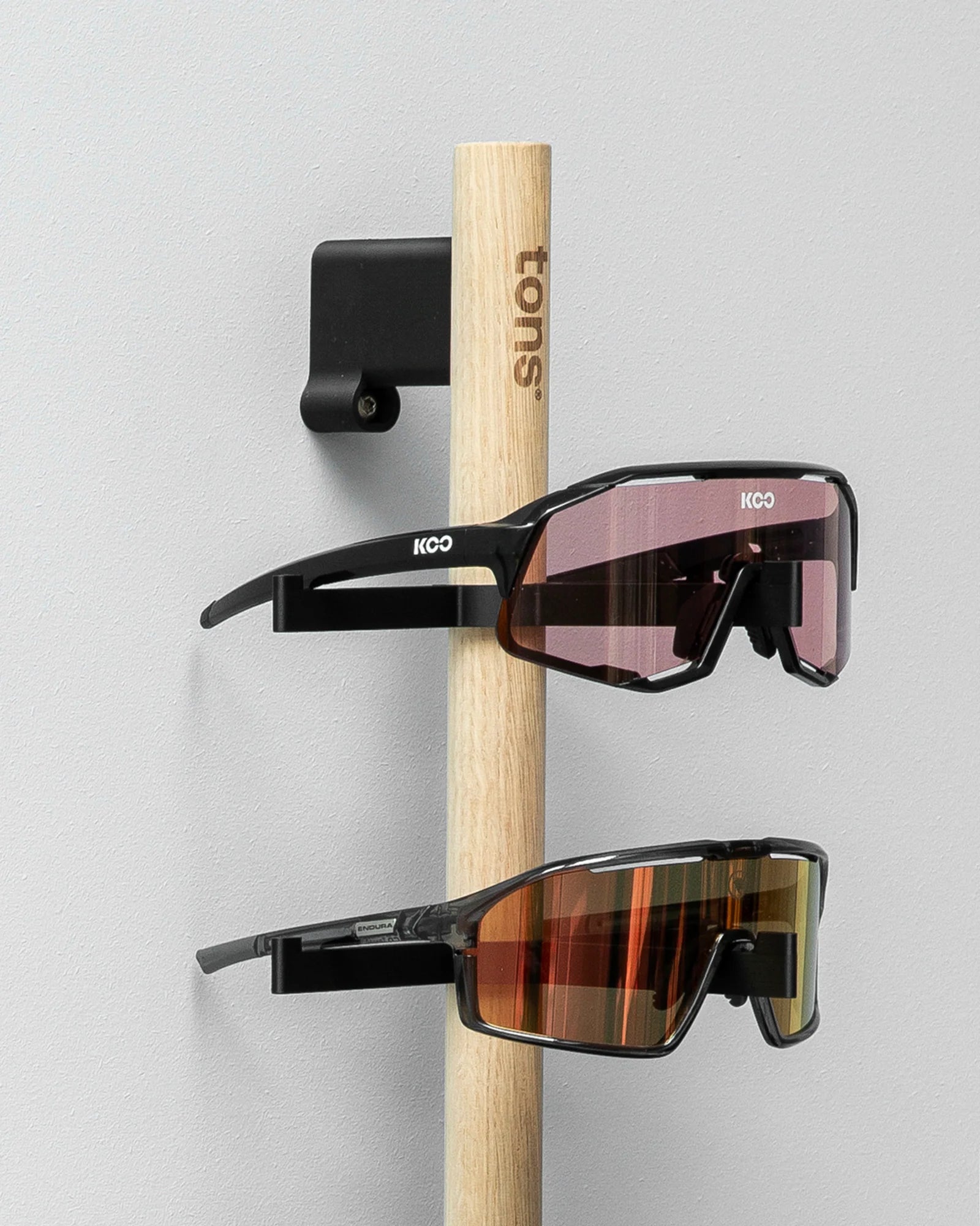 Tons Studio Väggfäste Natural Oak Road (32cm)