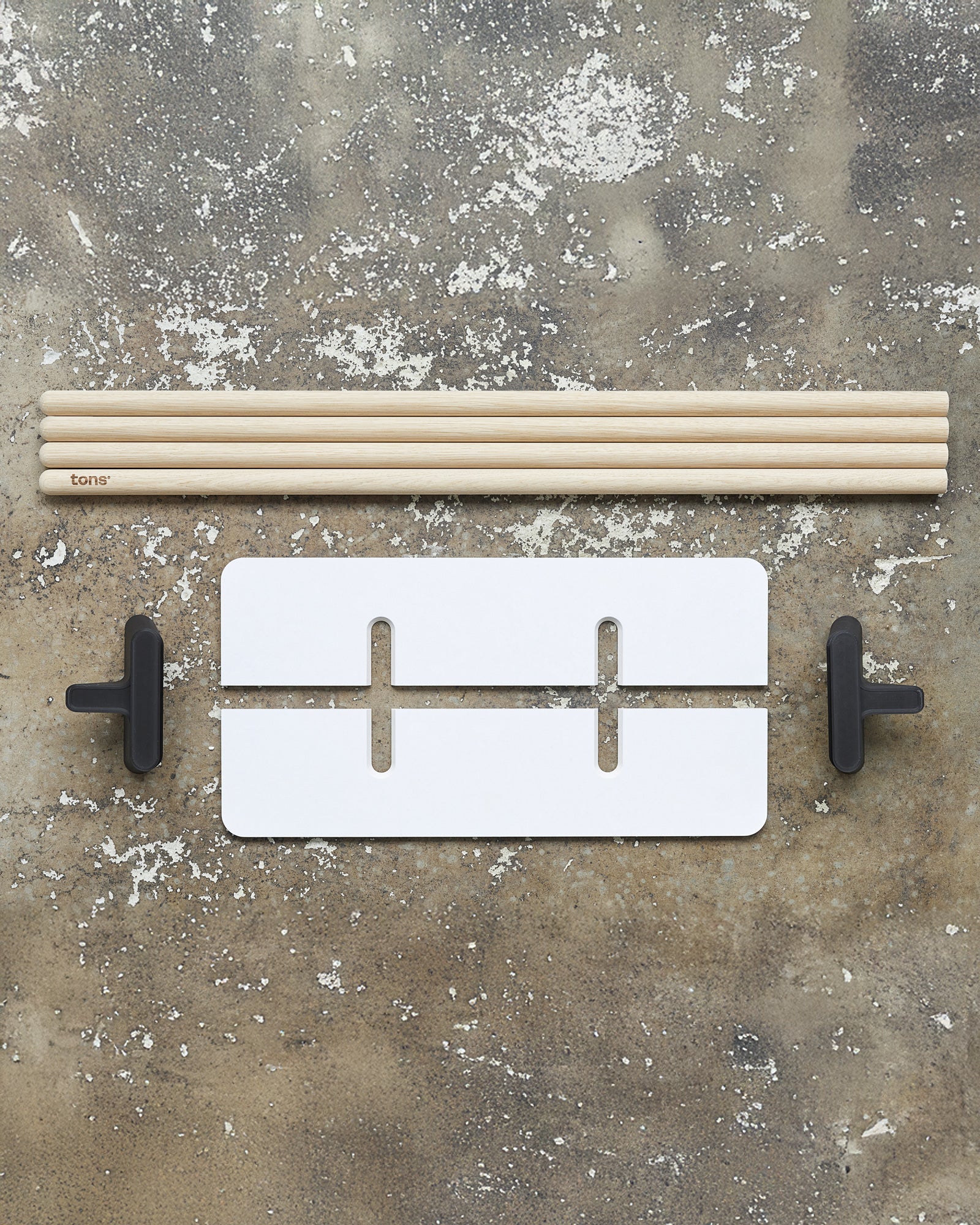 Tons Studio Väggfäste Natural Oak Road (32cm)