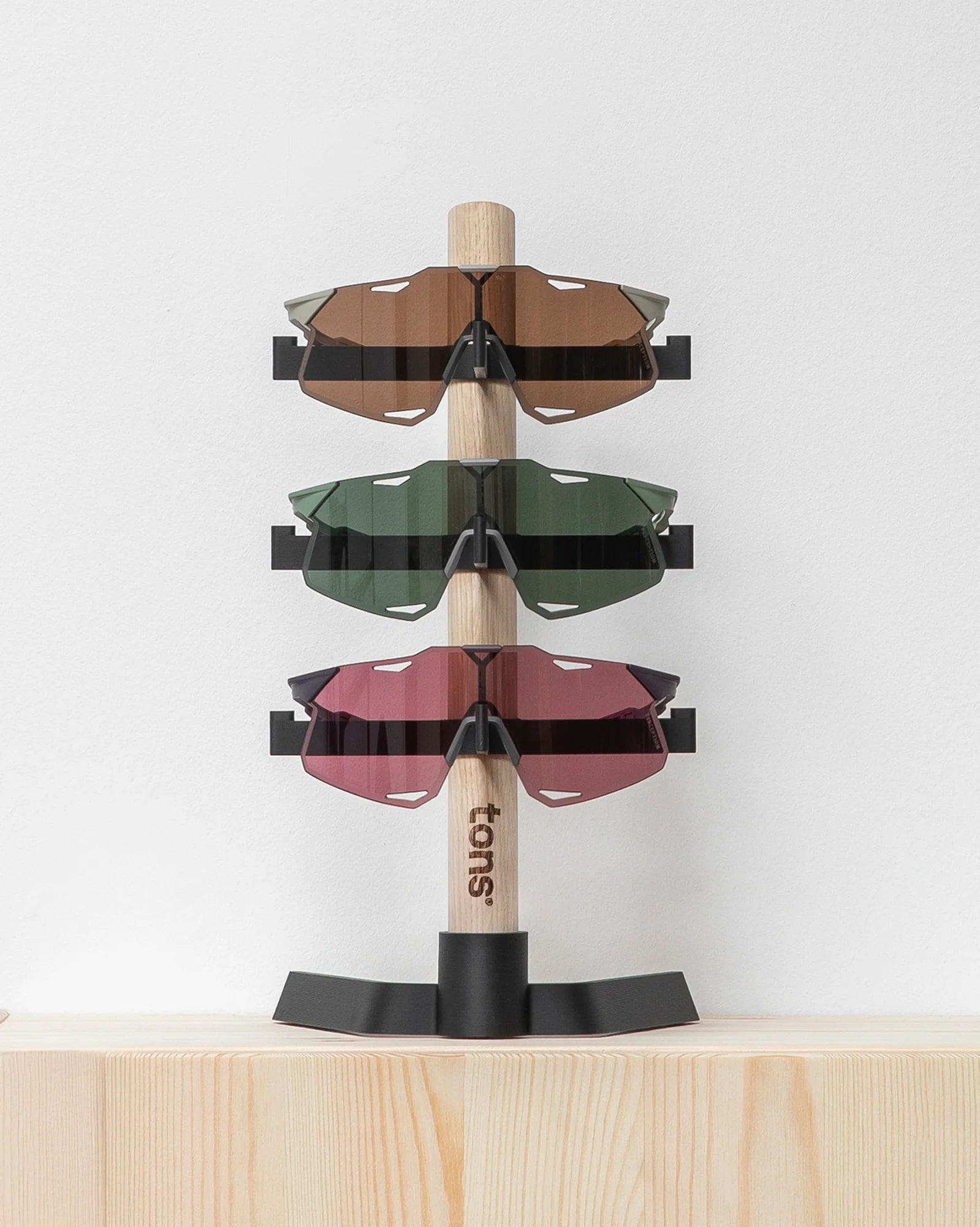 Tons Studio Väggfäste Natural Oak Road (32cm)