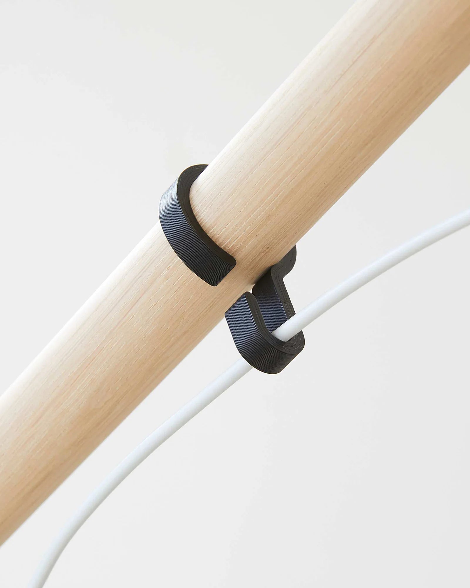 Tons Studio Väggfäste Natural Oak Road (32cm)